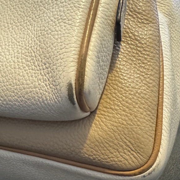 Coach Beige and Cream Women/Men's Backpack In Good Used Condition - Picture 8 of 16